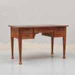 1035 7257 WRITING DESK